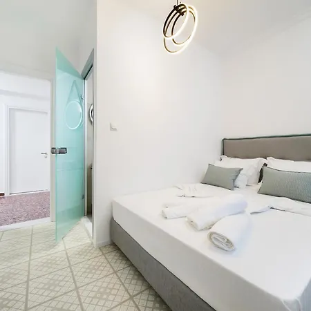 Mythodea アパート