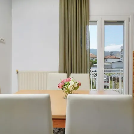 Mythodea アパート タソス