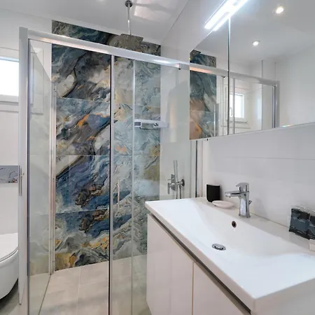 アパート Mythodea タソス