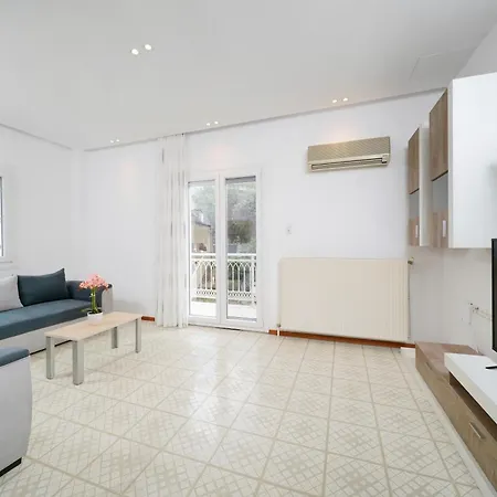 Mythodea * لايميناس